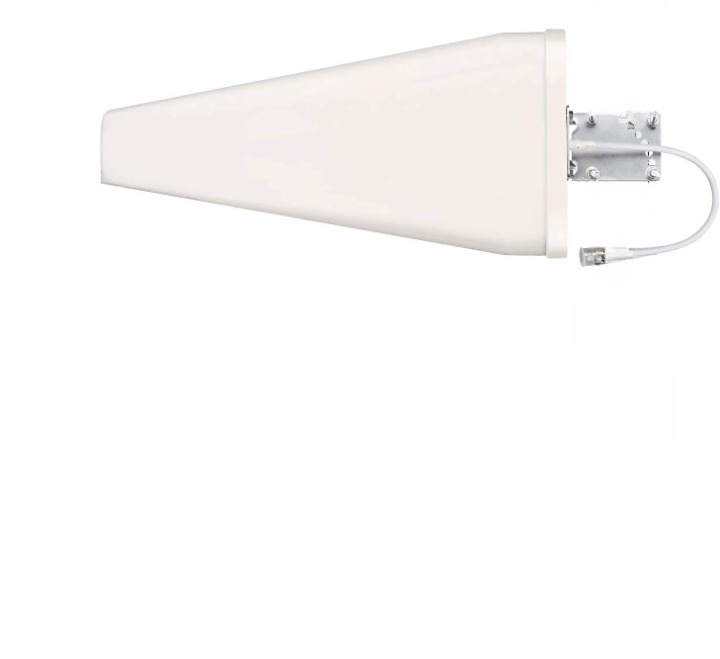 Antena logarítmica 10–11 dBi con cable RG58 de 20 m. Vista 3 del producto; las piezas repetidas muestran diferentes ángulos.