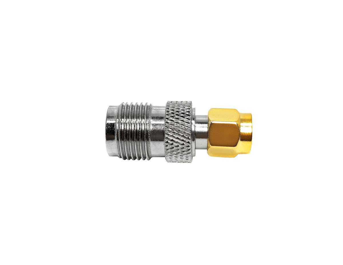 Adaptador TNC hembra a SMA macho. Vista real del producto.