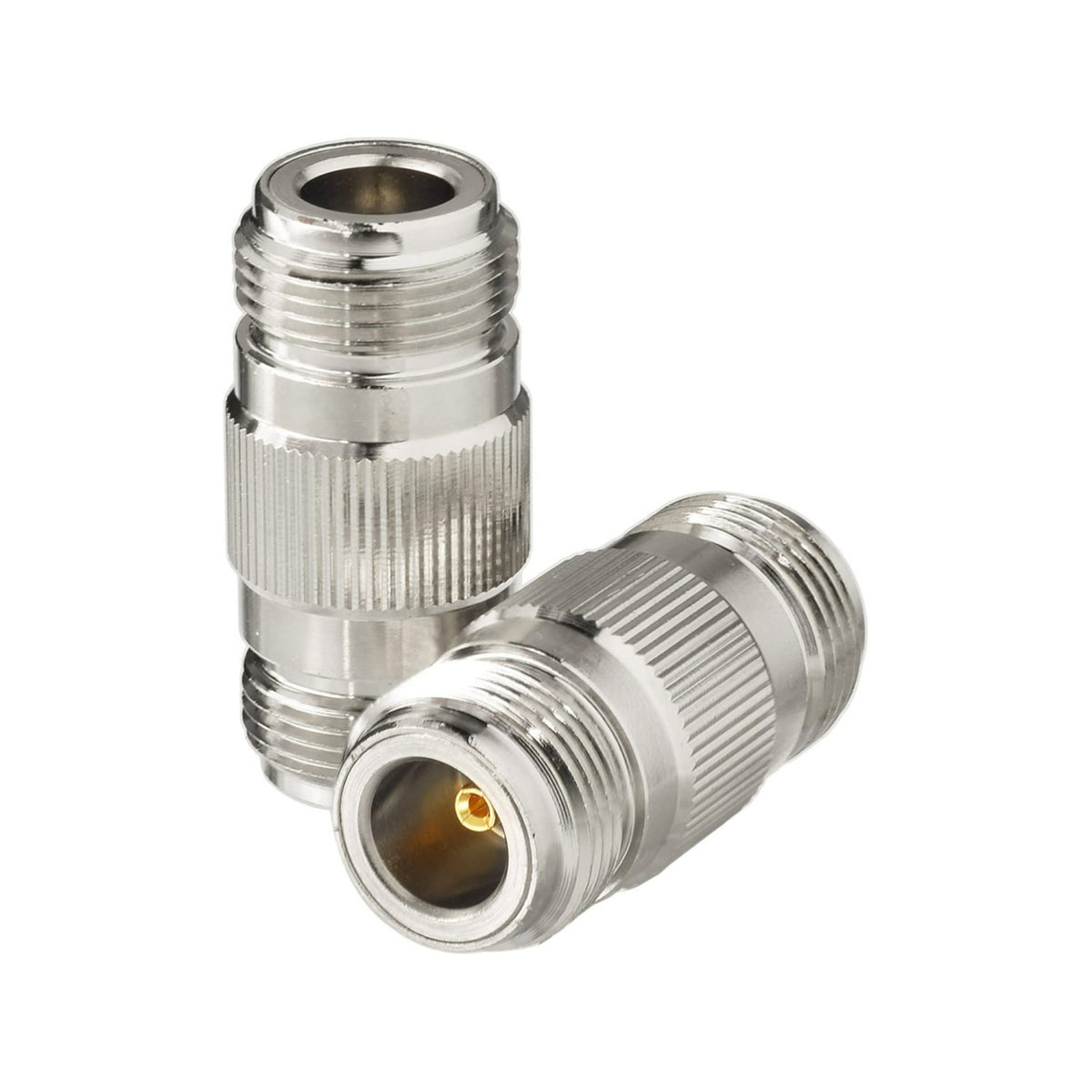Adaptador N hembra a N hembra. Vista 4 del producto; las piezas repetidas muestran diferentes ángulos.