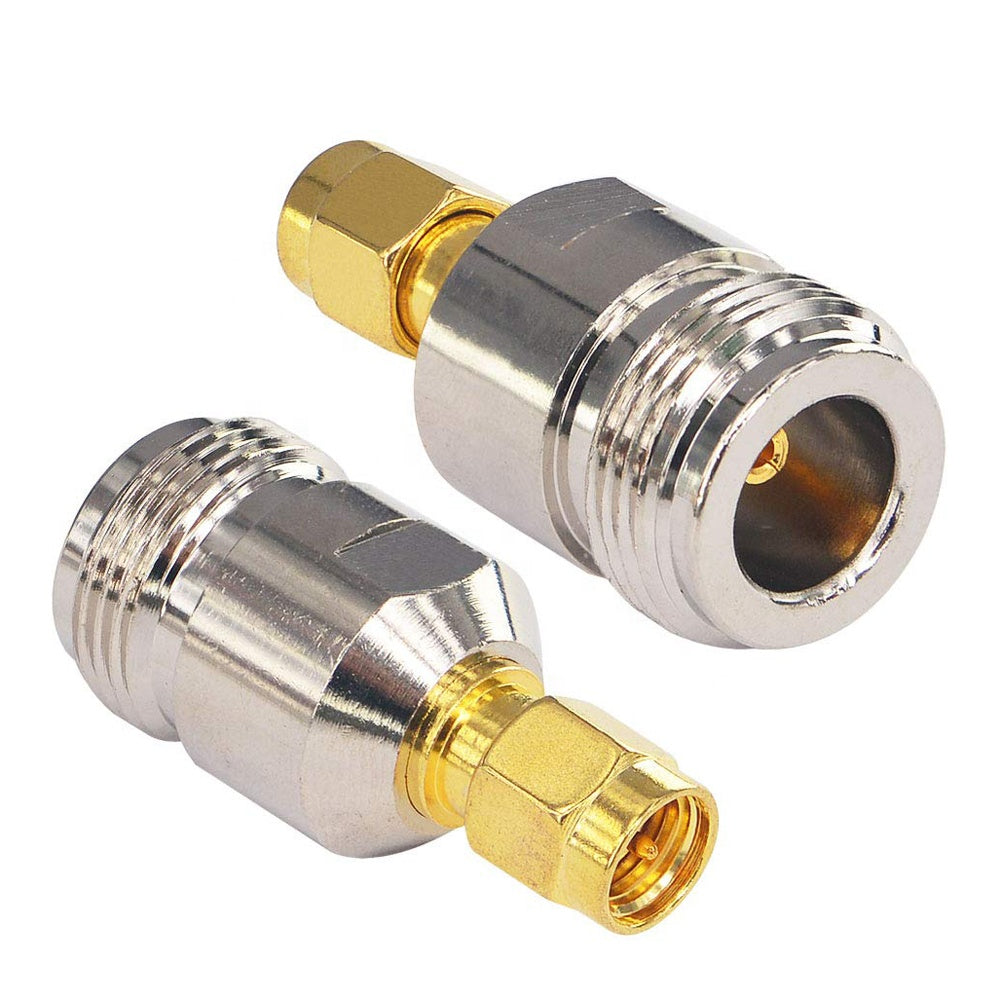 Adaptador SMA macho a N hembra. Vista 6 del producto; las piezas repetidas muestran diferentes ángulos.