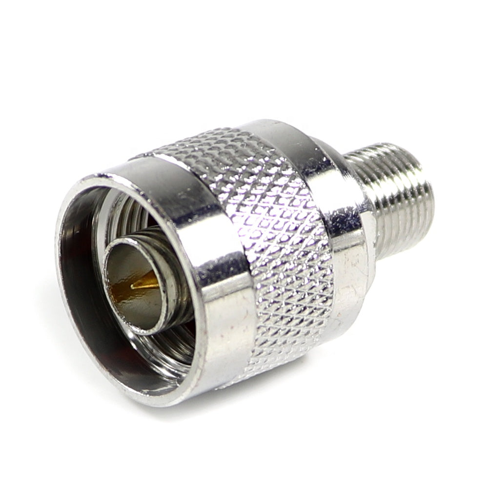 Adaptador coaxial F hembra a N macho. Vista 3 del producto; las piezas repetidas muestran diferentes ángulos.